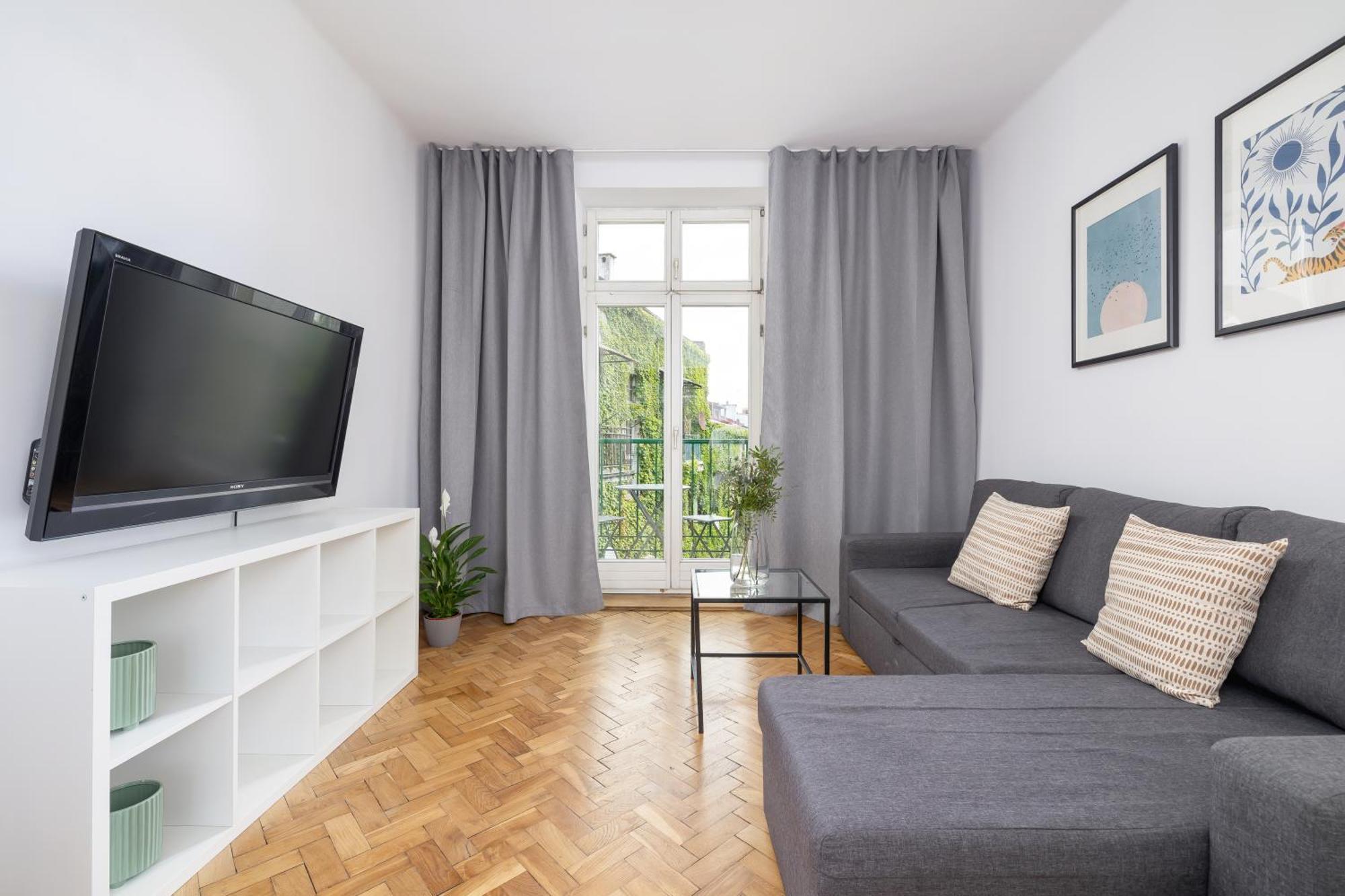 1-Bedroom Apartment With Balcony - Dluga 65 Krakau Buitenkant foto